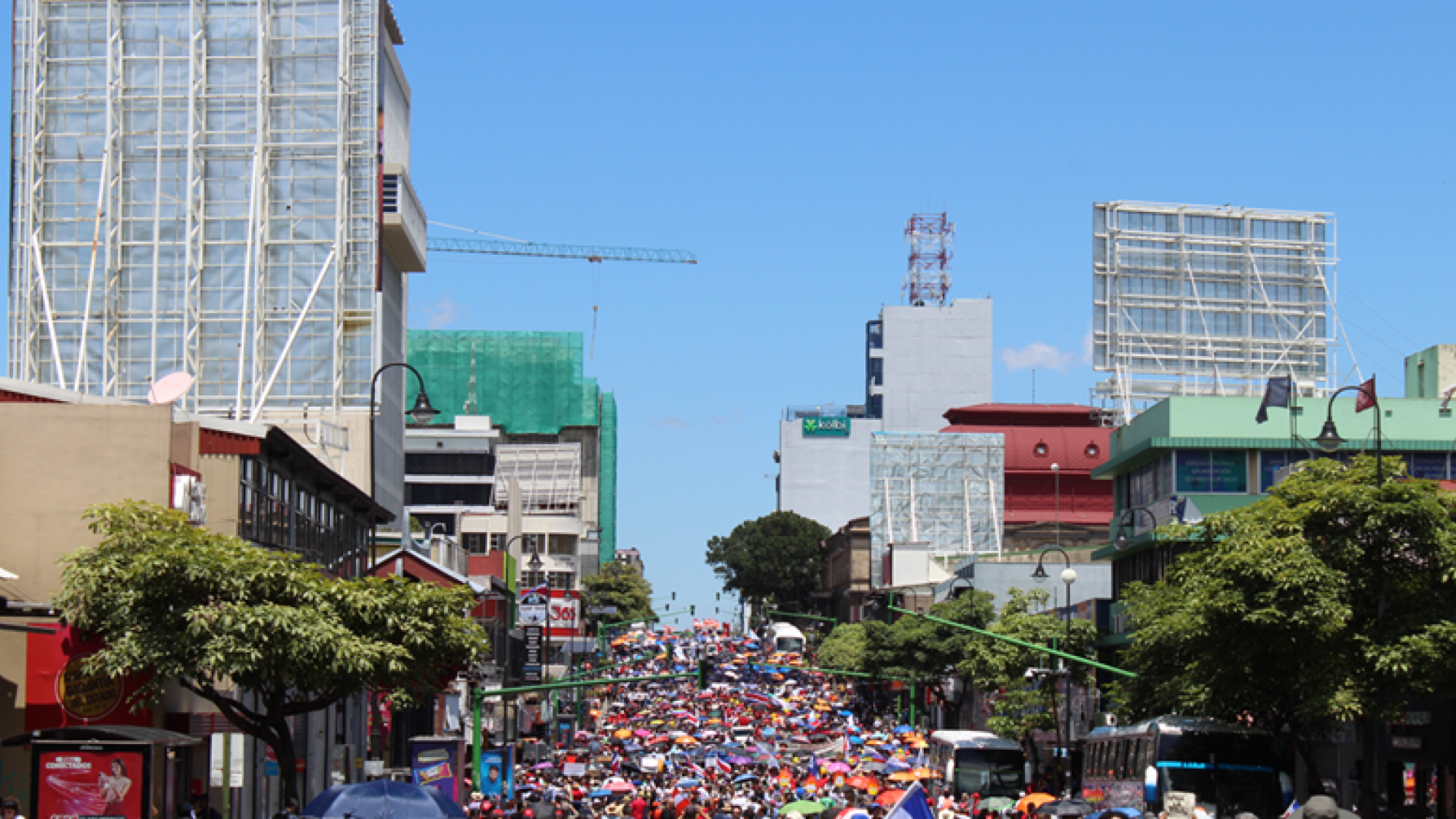 reducida protesta