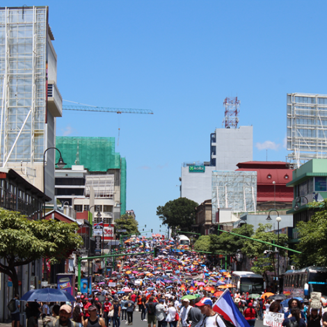 reducida protesta